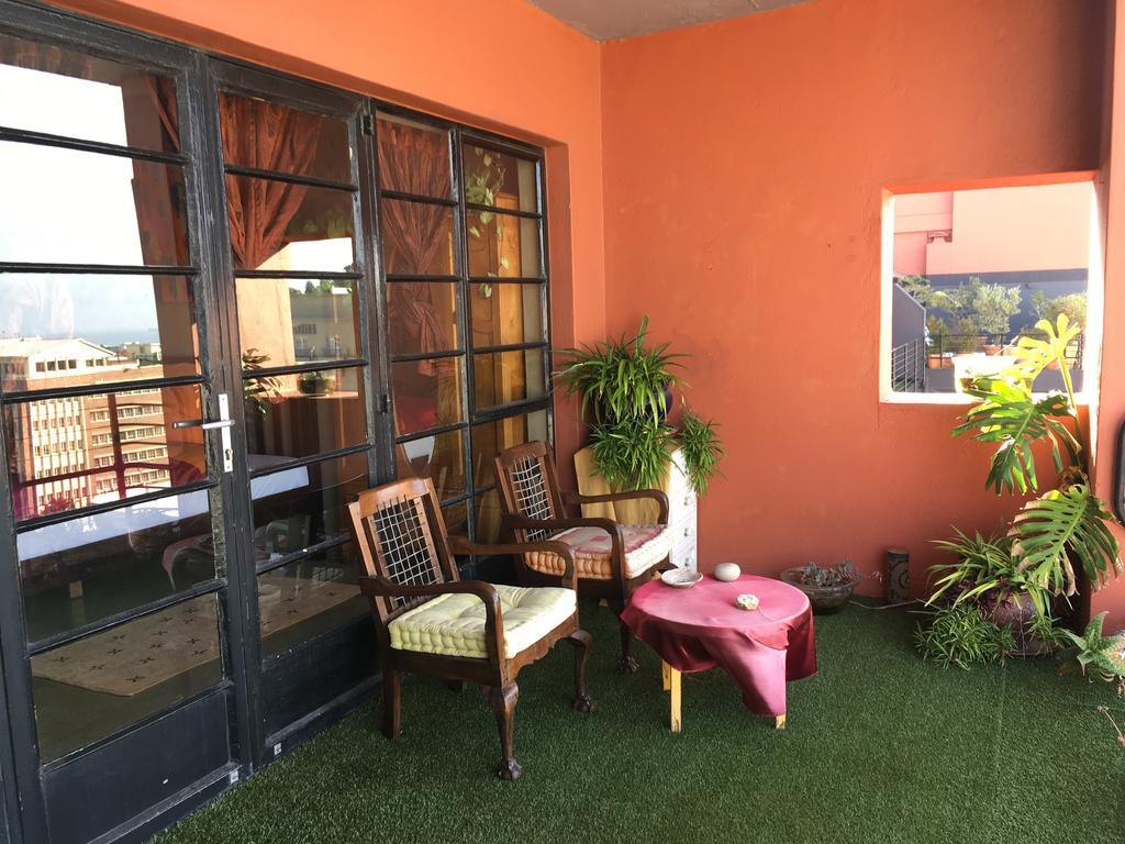 Manhattan Place Cape Town Bagian luar foto